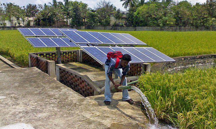 agricultural farms benefit from solar power 745x445